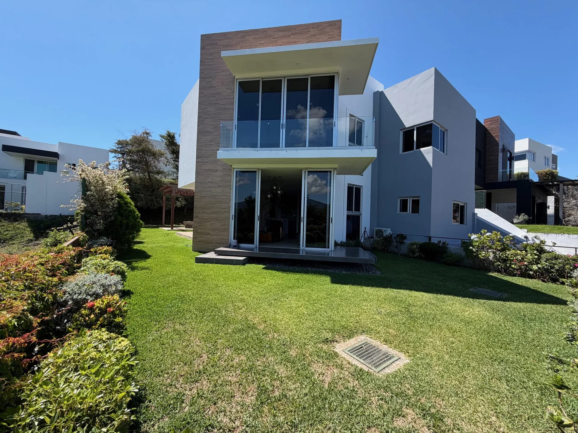 ¡Casa en venta en residencial los sueños! El salvador